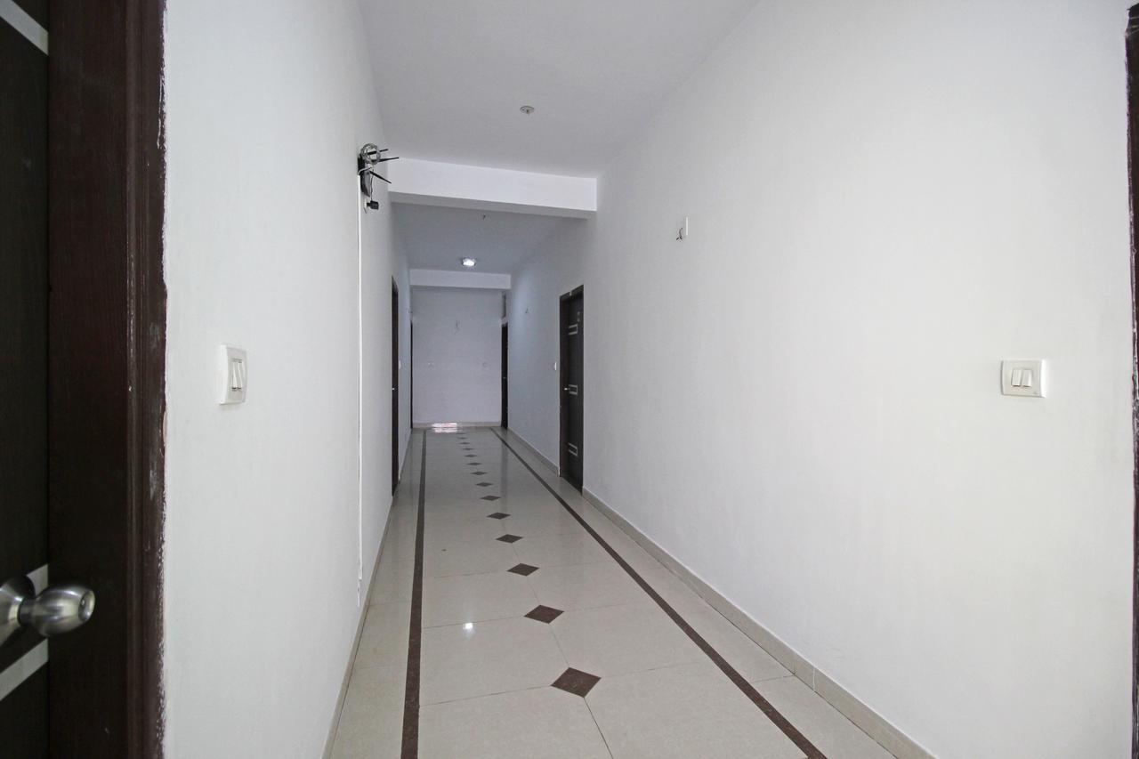 Oyo 7680 Park Lagoon Hotel Puri Exterior photo