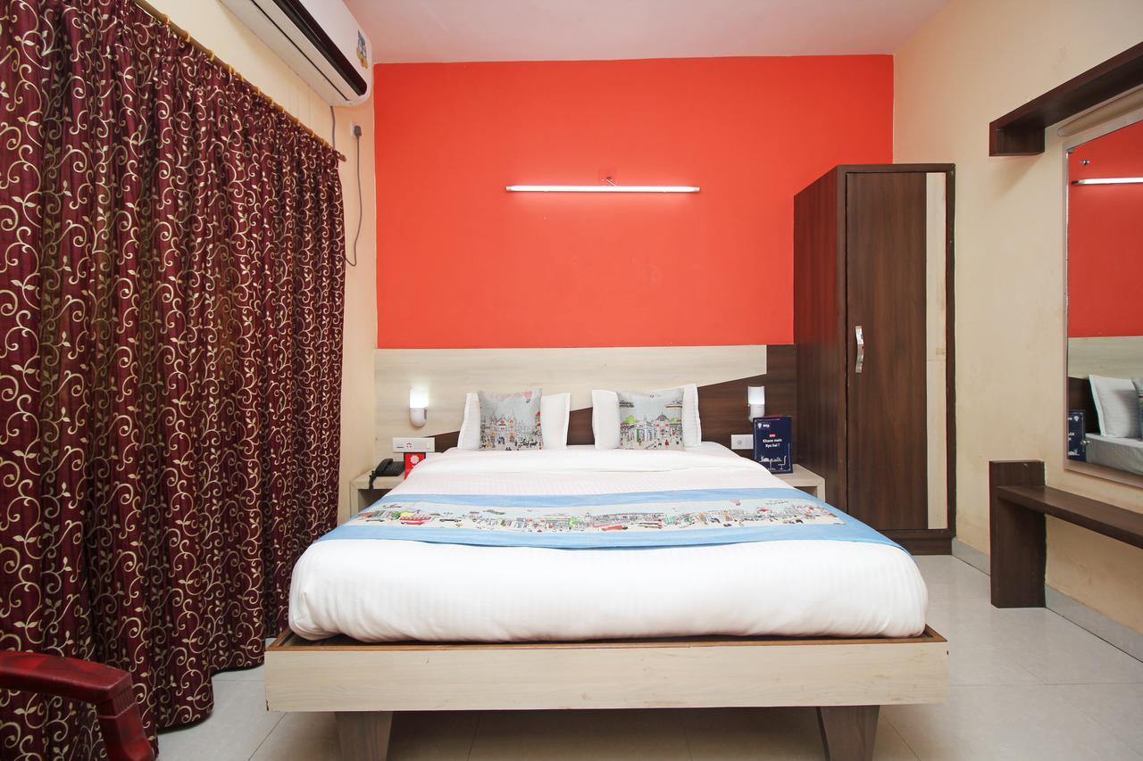 Oyo 7680 Park Lagoon Hotel Puri Exterior photo